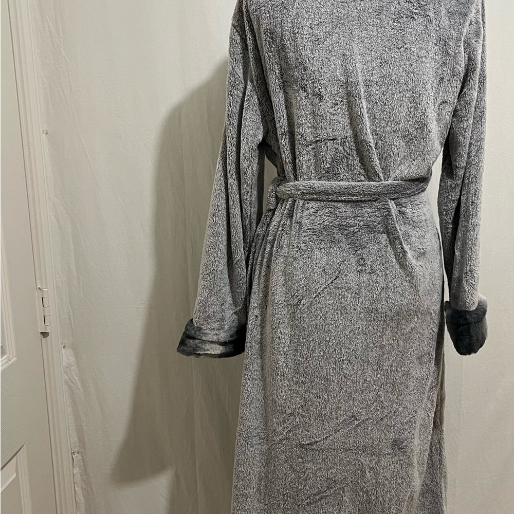 Secret Treasures Robe size L color Grey - Picture 3 of 7